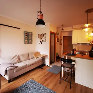 Mrs. Columbo's Flat Apartman