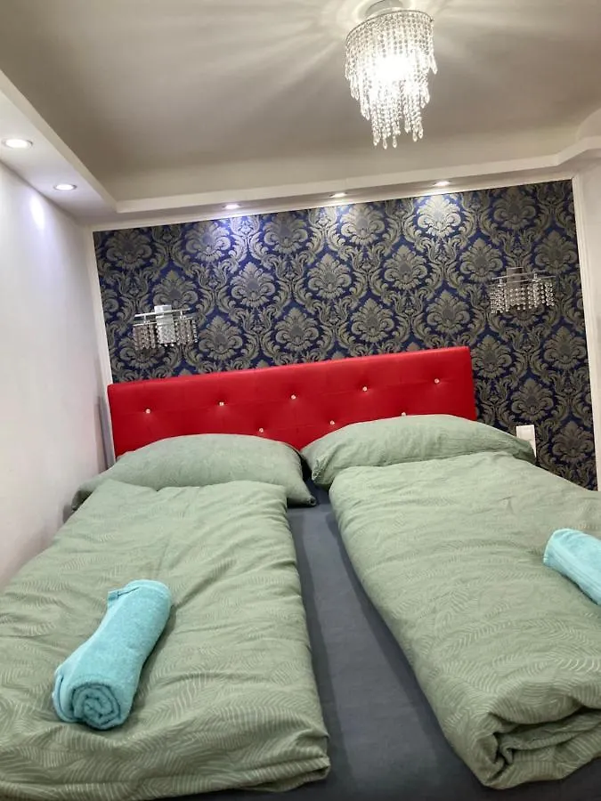 Roland Apartment Downtown - Akacfa Budapest
